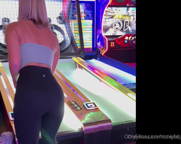 EllieVIP aka Onlyellievip OnlyFans - Date night arcade action! Got a chance to sneak away with hubs for a bit  Would you play with