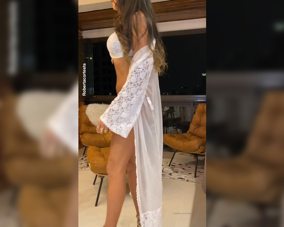 Roberta Cortes TS aka Robertacortes OnlyFans - Hello babes the free vdeo the week is this hot solo vdeo dressing like a angel for u ! Let’s cum