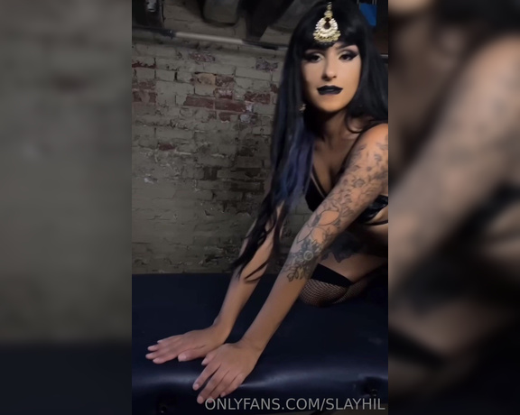 Slay aka Slayhil OnlyFans - You wouldn’t mind black lipstick around your cock would you