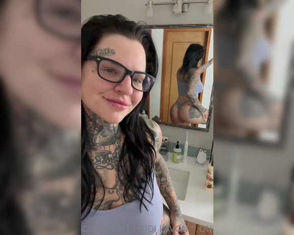 Heidi Lavon aka Heidilavon OnlyFans - Here’s a healthy hand full for you Good morning 1