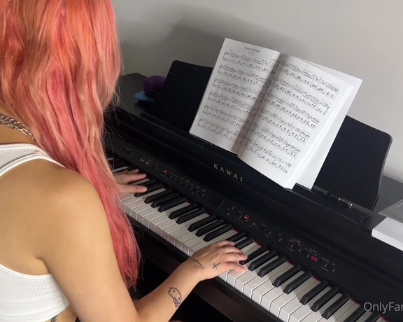 Kitty Lixo aka Kittylixo OnlyFans - Brand new anal scene IN YOUR DMs THE PIANO TEACHER i’ve been a naughty kitty… and I haven’t been