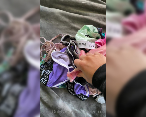 Abby Lynn Fit aka Abbylynnxxx OnlyFans - Used panties & bras up for grabs dm what you want and your offer