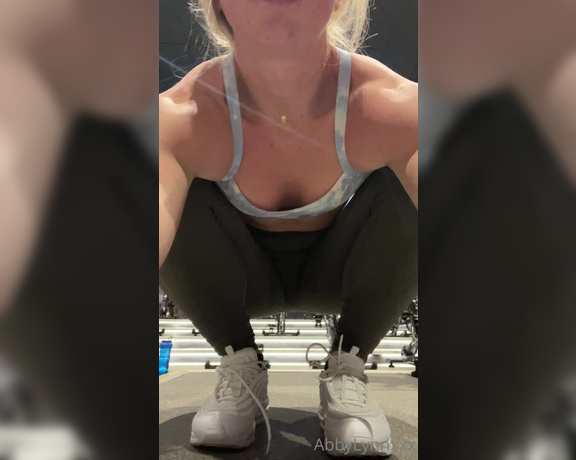 Abby Lynn Fit aka Abbylynnxxx OnlyFans - I’m trying to get more risky at the gym w out getting banned