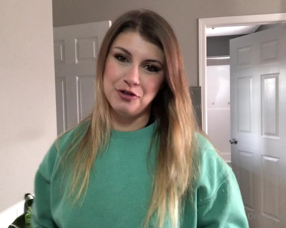 Ashley Elizabeth aka Yunging19 OnlyFans - SEX TOY REVIEW COMING TO YOUR INBOXES