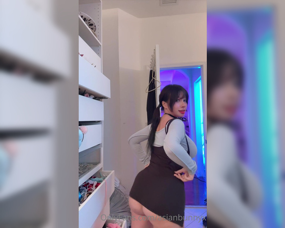 AsianBunnyx aka Asianbunnyx OnlyFans - Disclaimer Those clapping noises came from my asscheeks Hillary Clinton she was tooo stunned to