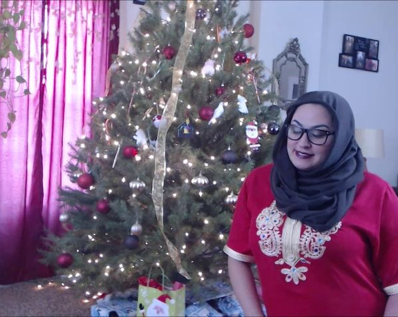 Goddess Siham Making My Pussy Great Again On Christmas