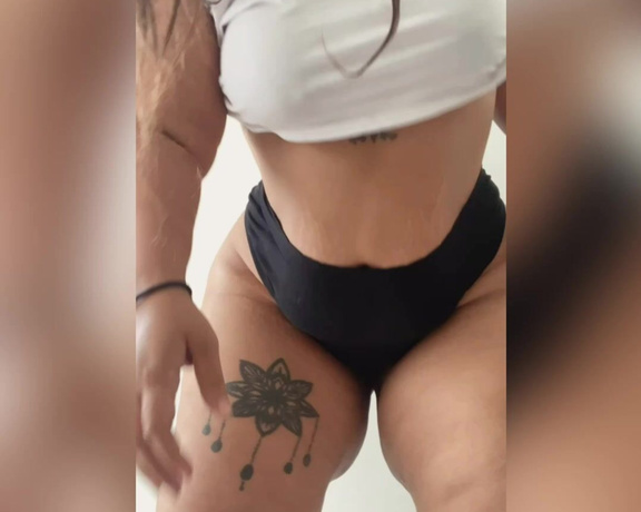 GRACIE BON aka Graciebon1 OnlyFans - I’ve got thicker thighs than your girlfriend