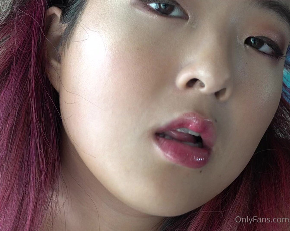 Kimberly Yang aka Sexythangyang OnlyFans - They jiggle like jell