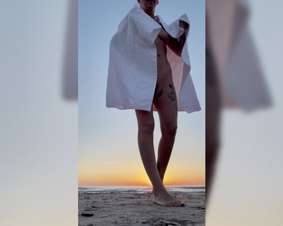 Owiaks aka Owiaks OnlyFans - Beautiful sunrise 3