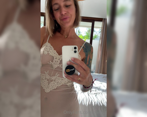 Owiaks aka Owiaks OnlyFans - Do you like sexy nightdress Lubicie sexi bielizn nocn