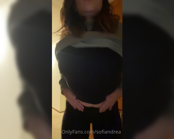 Sofía aka Alwayssofia OnlyFans - I love a good pair of leggings and well showing off my body