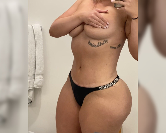 Sophie the Body aka Sophiethebody OnlyFans - Babbyyyy how’s your Saturday morning Grateful for you