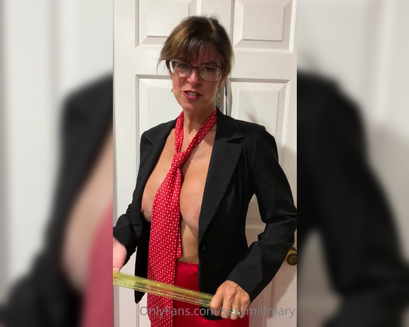 TheMaryBurke aka Themaryburke OnlyFans - Ruler breaks on my ASS Who is next It’s showtime 1