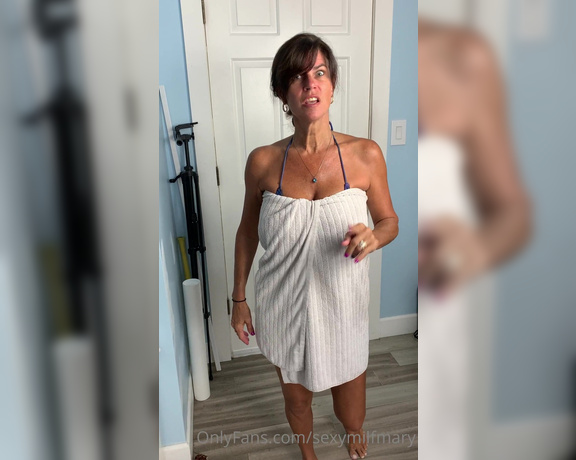 TheMaryBurke aka Themaryburke OnlyFans - Mary catches stepson but willing to help Do you want me to catch you