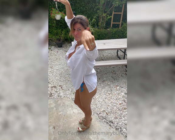 TheMaryBurke aka Themaryburke OnlyFans - My hurricane Ian dance