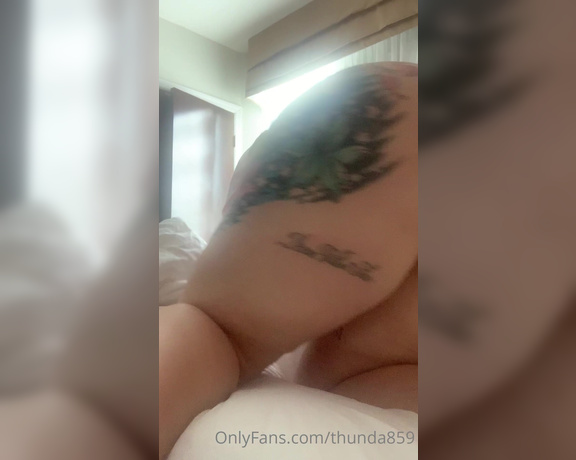 Thunda859 aka Thunda859 OnlyFans - I’m home alone and i’m bored 3