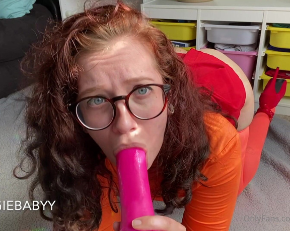veggiebabyy aka Veggiebabyy OnlyFans - Velma wants to please you Droolspit lovers, this ones for you Check your DMs ) And, as always,