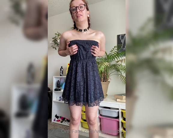 veggiebabyy aka Veggiebabyy OnlyFans - Happy sundress Sunday!