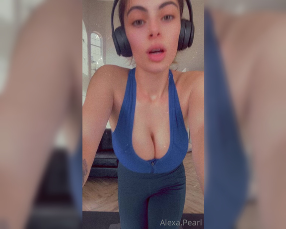 AlexaPearl aka Alexapearl OnlyFans - Happy Sunday Getting my workout in, think you could help me out