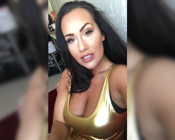 BeckyDee aka Beckyxdee OnlyFans - Doing skypes right now