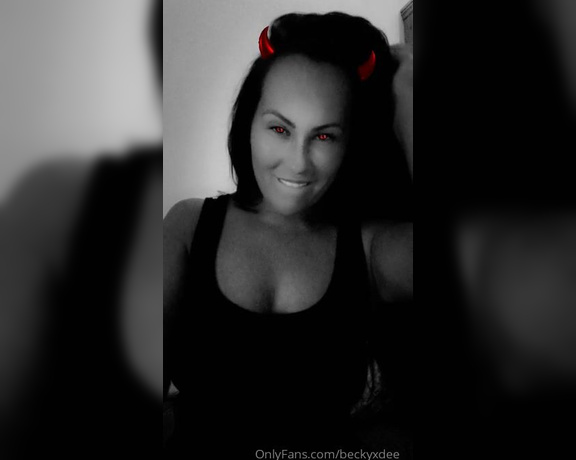 BeckyDee aka Beckyxdee OnlyFans - She’s just a devil woman on your mind