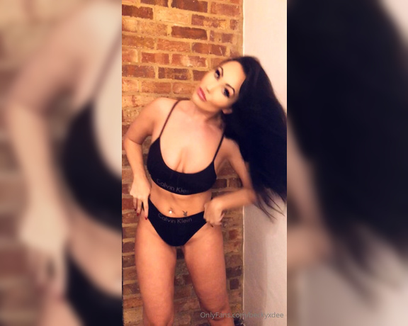 BeckyDee aka Beckyxdee OnlyFans - I got told you like the way I move specially wearing a Calvin Klein full video come in tomorrow in