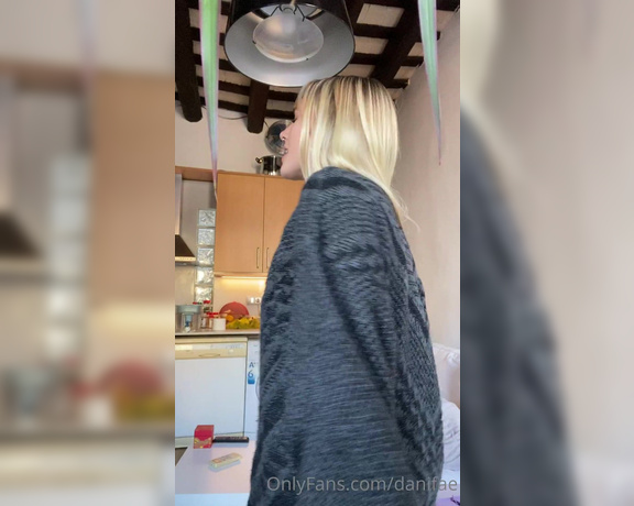 Dani Fae aka Danifae OnlyFans - Nothing a little goofy dancing can’t fix!