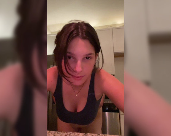 Grace aka Givingyougrace OnlyFans - Had to put making dinner on hold for a sec