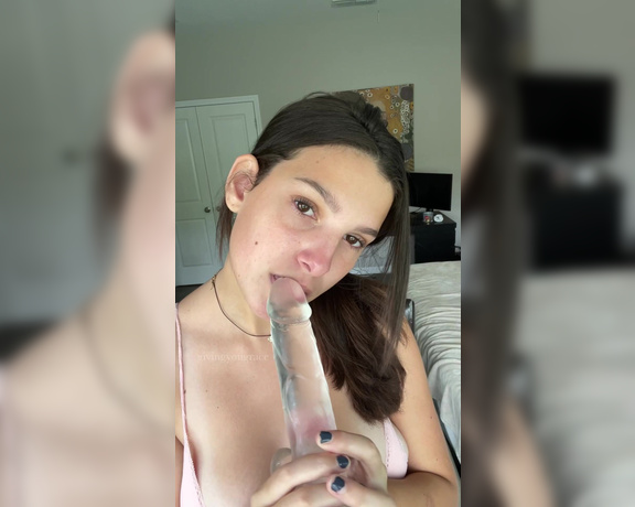 Grace aka Givingyougrace OnlyFans Video 3