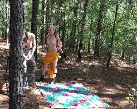 Melissa aka Sexyhippies OnlyFans - Did you know Jason once fucked a butterflyfairy hybrid in a forest True story!