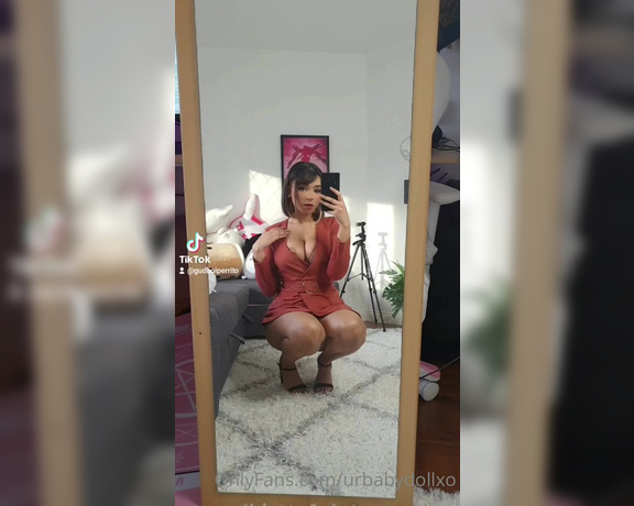 babydoll aka Urbabydollxo OnlyFans - No panties is the way to