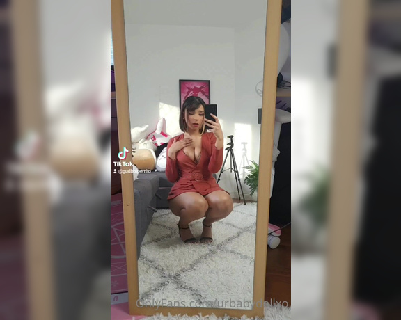 babydoll aka Urbabydollxo OnlyFans - No panties is the way to