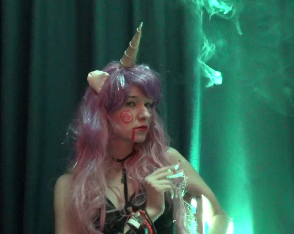 Goddess Vanessa Halloween Smoking