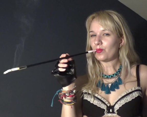 Goddess Vanessa S Smoking