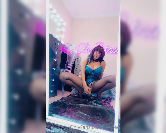Cleo Patra aka Livecleo OnlyFans - After Class Detention #92 Kingpharaoh HUGE squirt Tit tease with squirt on Tits