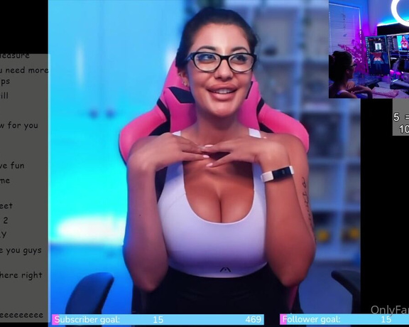 Cleo Patra aka Livecleo OnlyFans - Tits After Twitch #22 Face workouts!