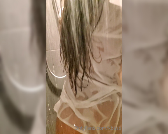 kbass2.0 aka Kbass OnlyFans - I think this is one of the sexiest shower videos ever! Do you agree