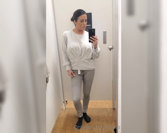kbass2.0 aka Kbass OnlyFans - I dont particularly enjoy shopping at the mall, but when I do, I make it a fun for myself as possib