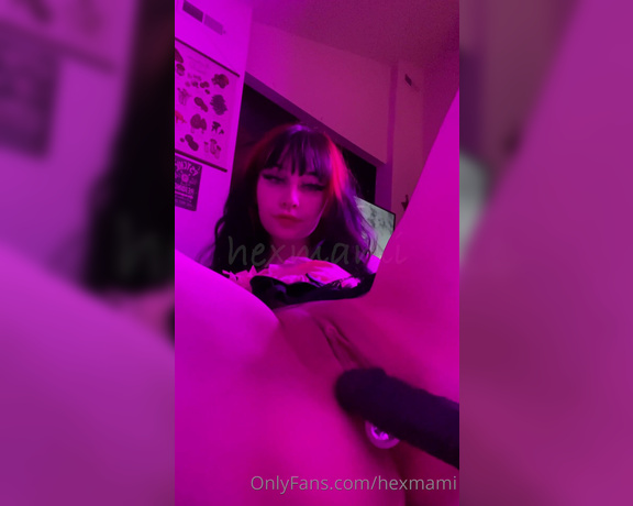 vngel aka Hexmami OnlyFans - Do you like squirters