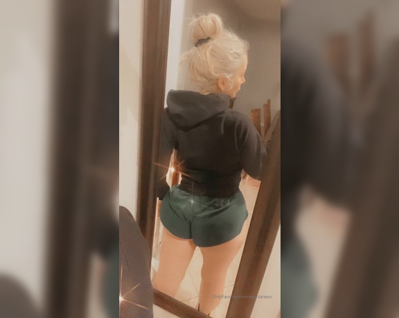 Morgan aka Xomorganlane OnlyFans - Ass in shorts