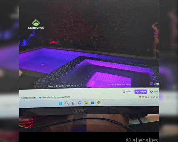 Allecakes aka Allecakes OnlyFans - Omg someone sent me this on my discord but I guess cause he couldnt clip it from her stream or