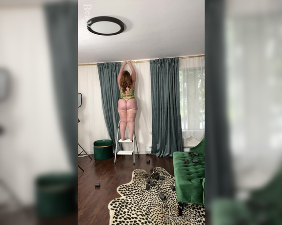 Bea York aka Beayork OnlyFans - I feel like it was last month that I was whining about the previous month being super busy and the 1