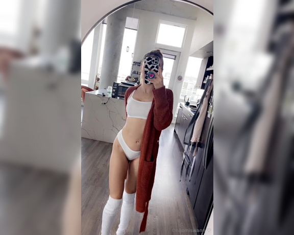 Naomi aka Naomiswann OnlyFans - This bathrobe is such a tease