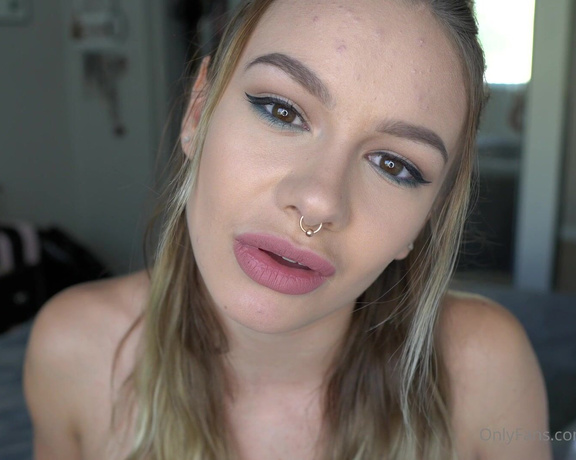Naomi aka Naomiswann OnlyFans - So you boys have been Jacking off to my Voice and my lips lately Well I’m going to do someth