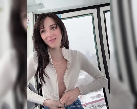 Lilah aka Lilah_lovesyou OnlyFans - Enjoy this clip of me attempting a quick flash on the Ferris wheel with @sonofstepbro @quinnfinite