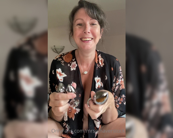 mrspjhaverstock aka Mrspjhaverstock OnlyFans - This video has the back story of the glass plug, for those that want more info… I was actually