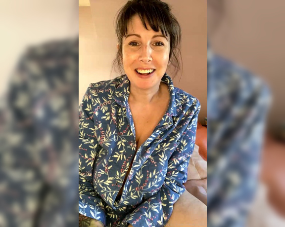 mrspjhaverstock aka Mrspjhaverstock OnlyFans - Today’s livestream… featuring the return of the pink dildo! Lots of fun, as always!