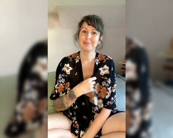mrspjhaverstock aka Mrspjhaverstock OnlyFans - Today’s livestream… not the spiciest ever, but one of the most fun! All kinds of interesting convers