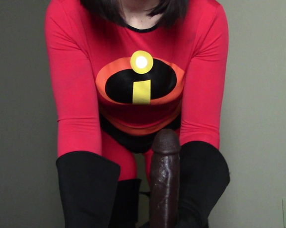 Hayley Hayze Elastigirl Fucks Lucius