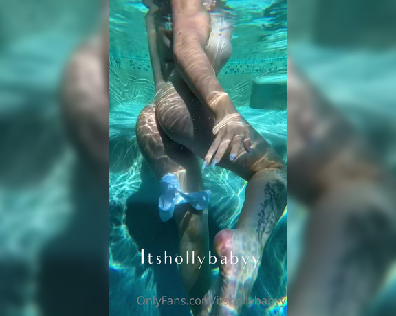 ItsHollyBabyy -  Underwater strip  I have more underwater content coming,  Milf, Big Tits